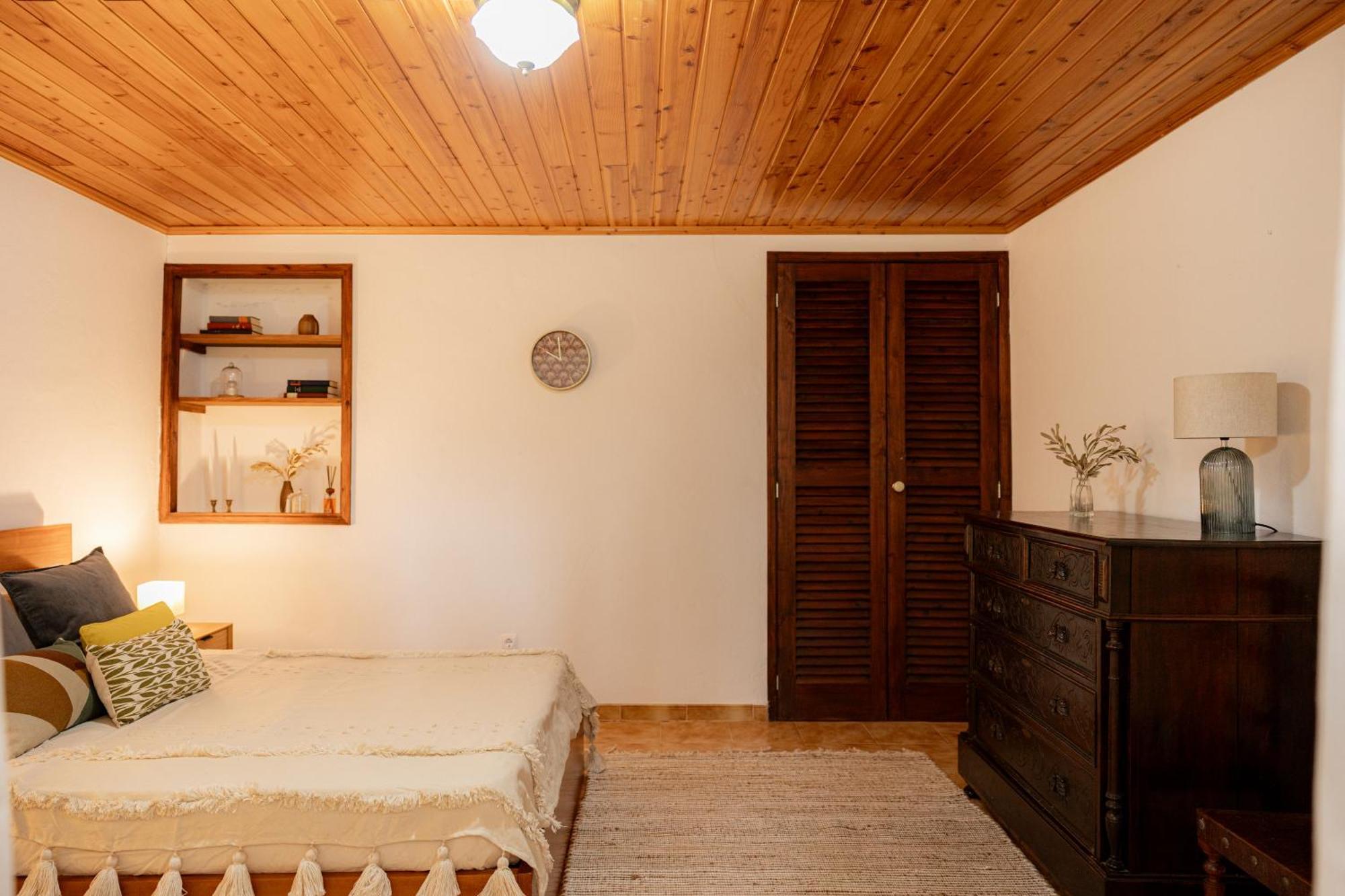 Solar De Lalem Bed & Breakfast Maia  Bilik gambar